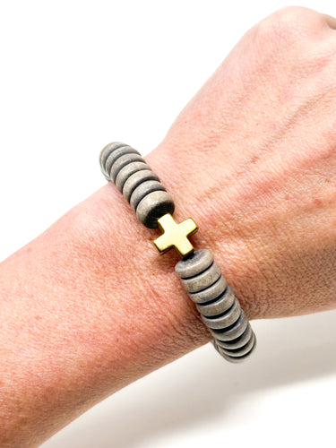 Wooden Stretch bracelet | Gray Cross